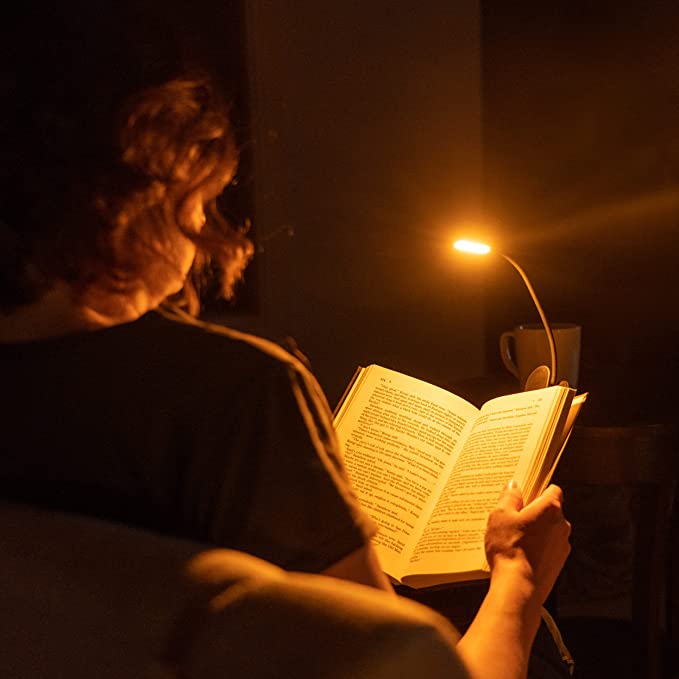 NoBlue Amber Book Light - Image 3
