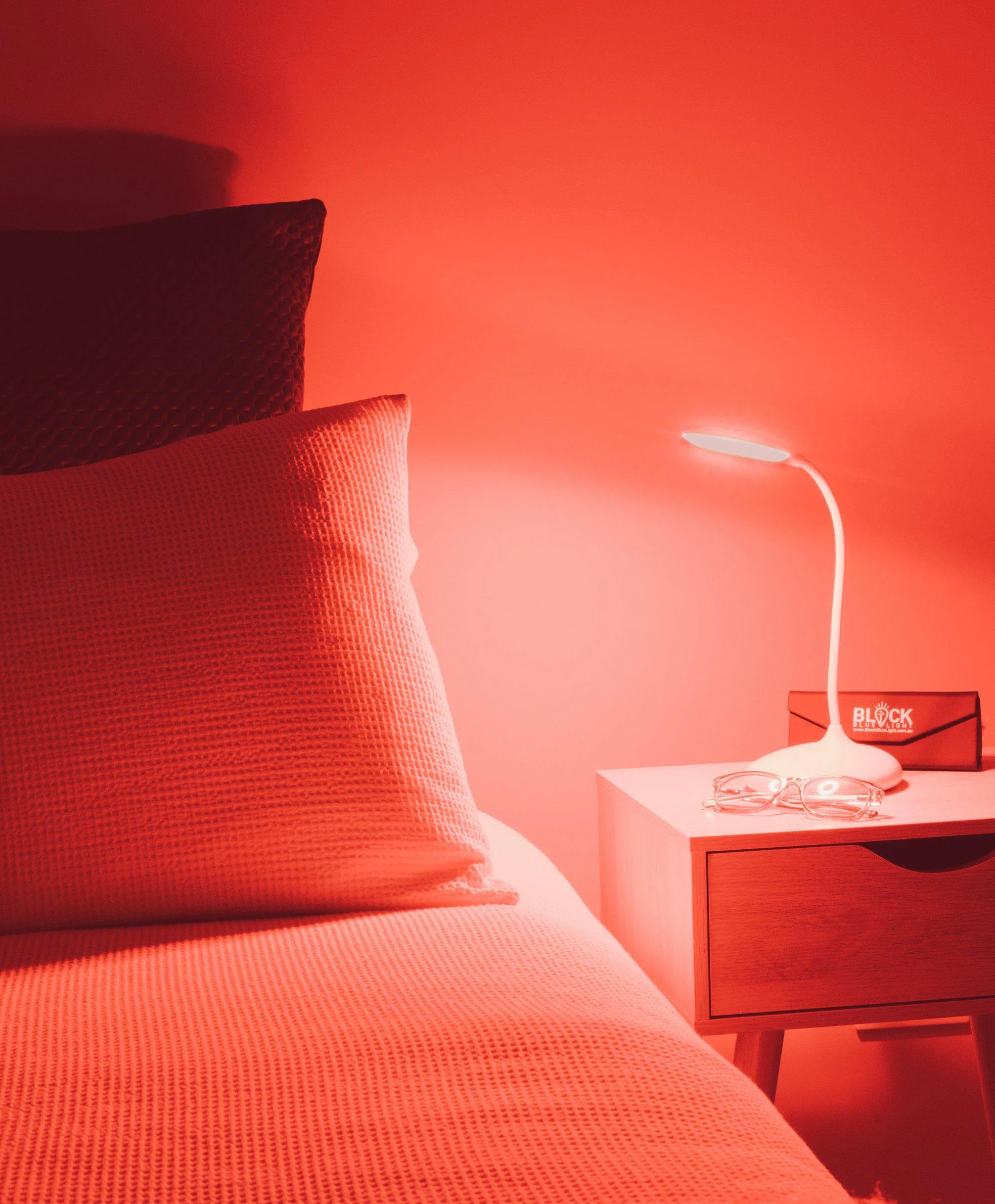 Twilight Red Light Sleep Lamp - Image 3