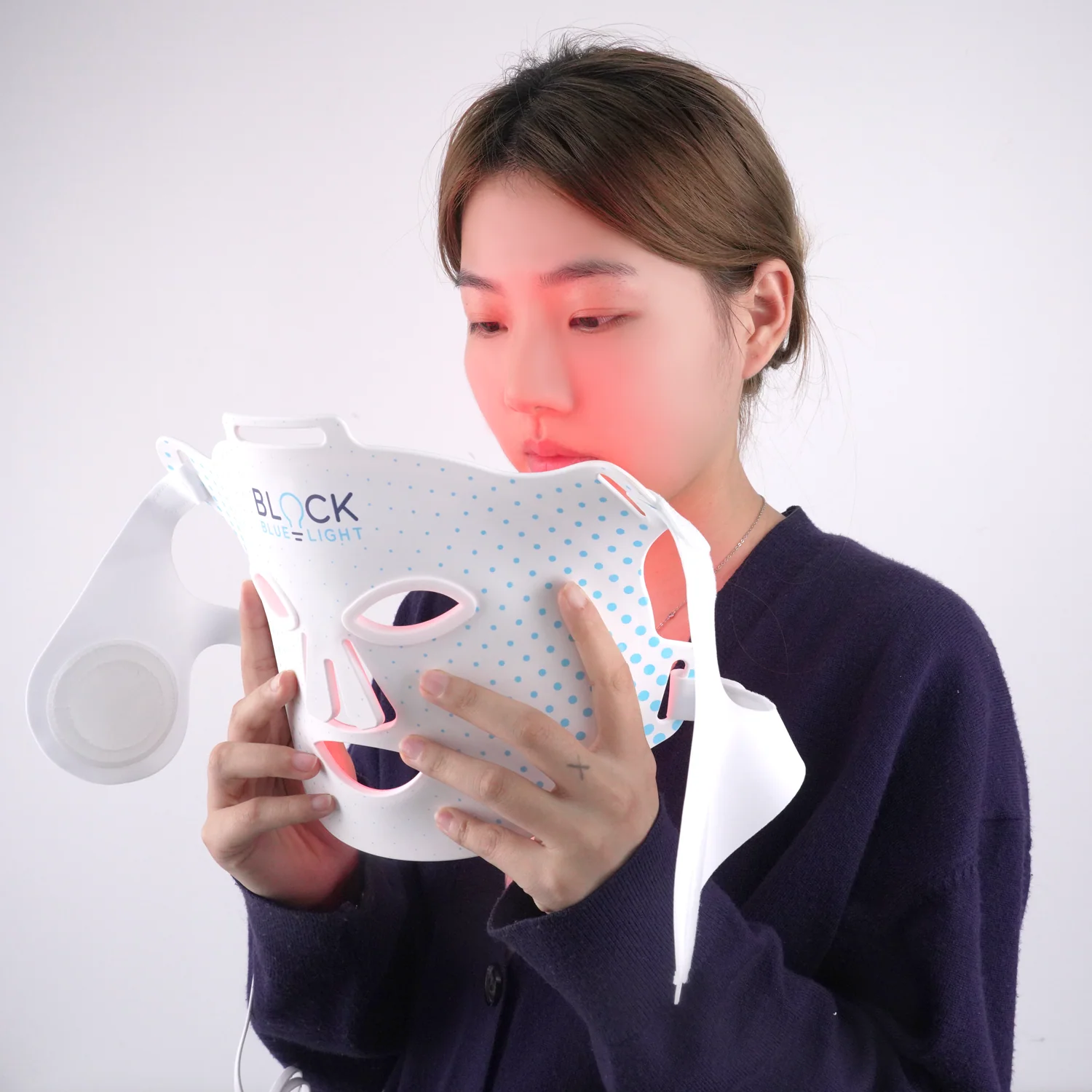 Red Light Therapy Face Mask - Image 3